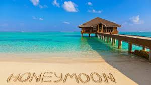 This image has an empty alt attribute; its file name is honeymoon2.jpeg